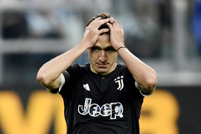 Petarda Interja in Milana, spodrsljaj Juventusa, Bologni se po zmagi Atalante smeji