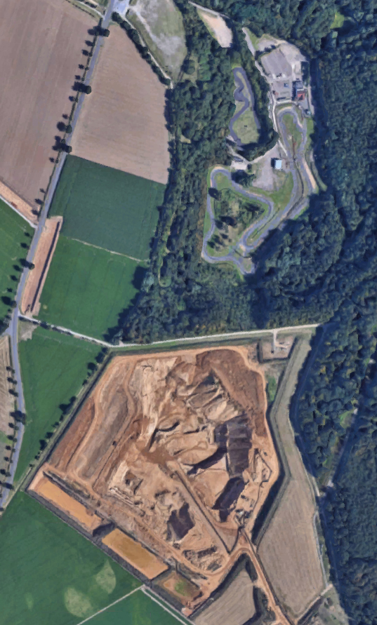 Lokacija "Schumacherjevega" kartodroma in bližnjega rudnika lignita. | Foto: Google maps