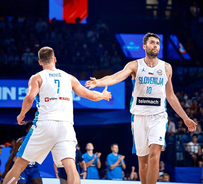 Kako se bo tokrat ujela naveza Prepelič-Tobey? | Foto: FIBA