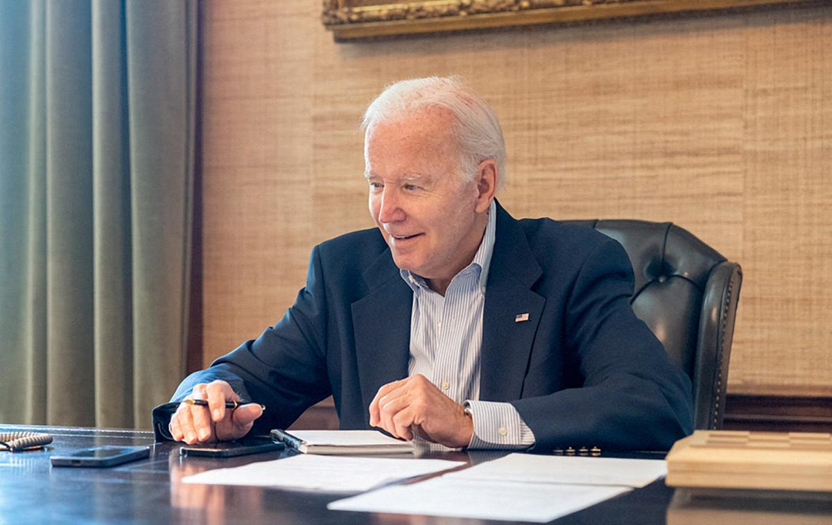 Joe Biden | Dokumente so pri Bidnu našli že lani novembra, in sicer v zaklenjeni omari pisarne v Washingtonu. | Foto Reuters