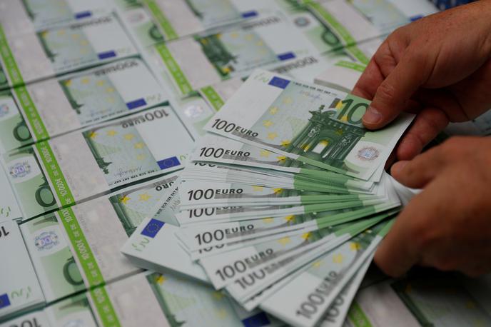 denar, evri | Foto Reuters