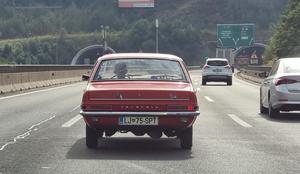 Bi ga prepoznali? V Ljubljani ujeli zanimiv avtomobil. #foto