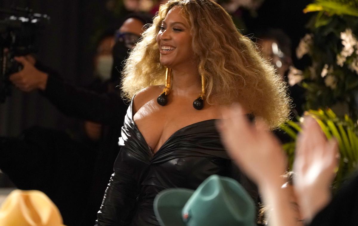 Beyonce | Beyonce je osvojila štiri grammyje in jih ima skupno že 28, največ med ženskimi izvajalkami do zdaj. | Foto Guliverimage/AP