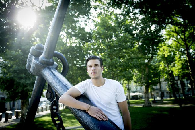 Matjaž je študent ekonomije, od diplome ga loči še en izpit, razmišlja pa, da bi kasneje vpisal še magisterij.  | Foto: Ana Kovač