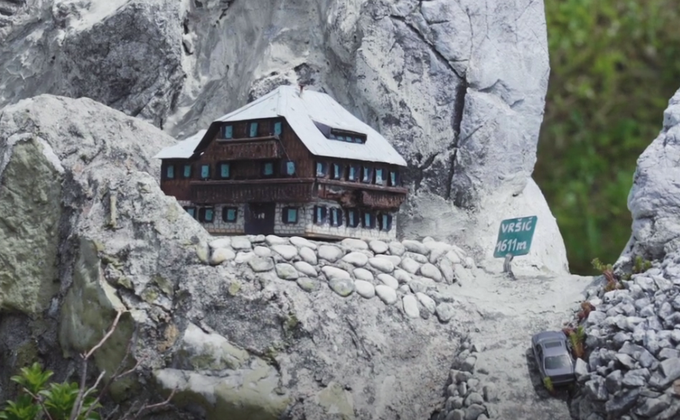 Alpe Cena Razingar | Foto: zajem zaslona/Diamond villas resort