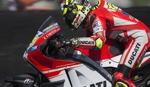 Ducatijev Iannone prvič v karieri profesor kvalifikacij, Marquez padel na popravnem izpitu