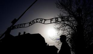 V opomin človeštvu: mineva 74 let od konca taborišča smrti Auschwitz