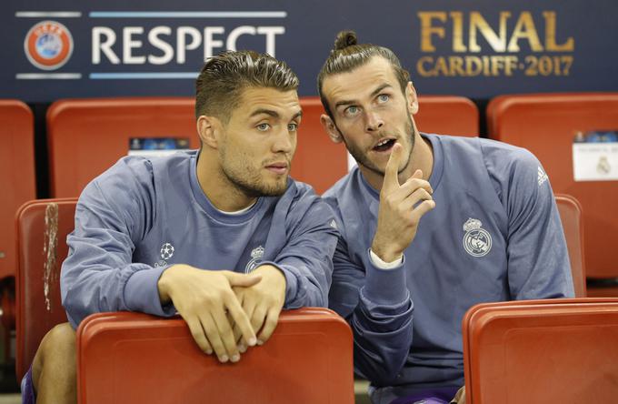 Gareth Bale je priložnost za nastop čakal na klopi. Dočakal jo je v 77. minuti. | Foto: Reuters