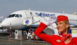Sodišče: Aeroflot ne sme zapostavljati obilnejših stevardes