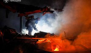V silovitih ruskih napadih poškodovane tri ukrajinske termoelektrarne