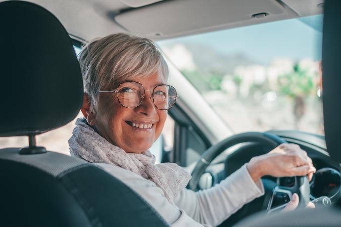 vožnja, starejši, upokojenci | Foto: Shutterstock