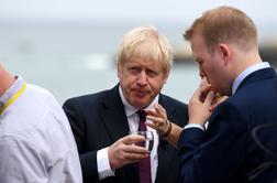 Hugh Grant besen na Borisa Johnsona: Britaniji se gnusiš