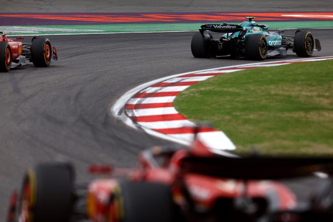 Fernando Alonso je v boljšem izhodišču kot Ferrarija. | Foto: Reuters