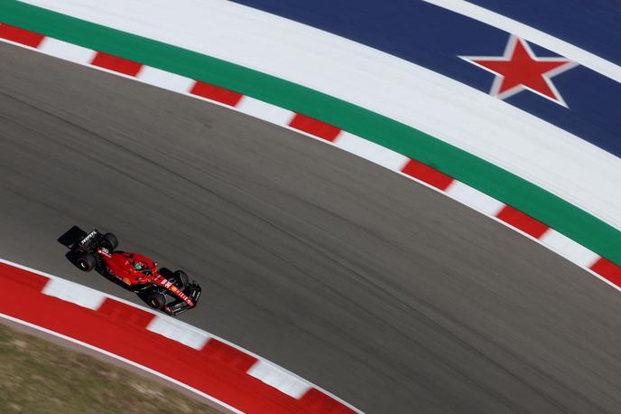 VN ZDA Charles Leclerc Ferrari | Charles Leclerc bo s Ferrarijem v nedeljo na prvem štartnem mestu. | Foto Reuters