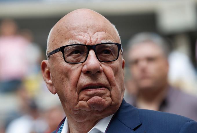 Avstralsko-ameriški medijski mogul Rupert Murdoch bo letos v Veliki Britaniji zagnal novo novičarsko televizijo News UK TV. Murdoch je s svojimi tiskanimi mediji že leta trdno zasidran na Otoku. Tudi Morgan in Neil sta v preteklosti delala zanj. Pred novembrom 2018 je bil Murdochov 21st Century Fox skoraj 40-odstotni lastnik britanske televizijske mreže Sky News, ki pa je zdaj v lasti ameriškega koncerna Comcast. Pred leti je poskušal Murdoch na britanski trg prodreti tudi s svojo televizijo Fox News, a se je ta leta 2017 zaradi prenizke gledanosti umaknila iz Velike Britanije.   | Foto: Reuters