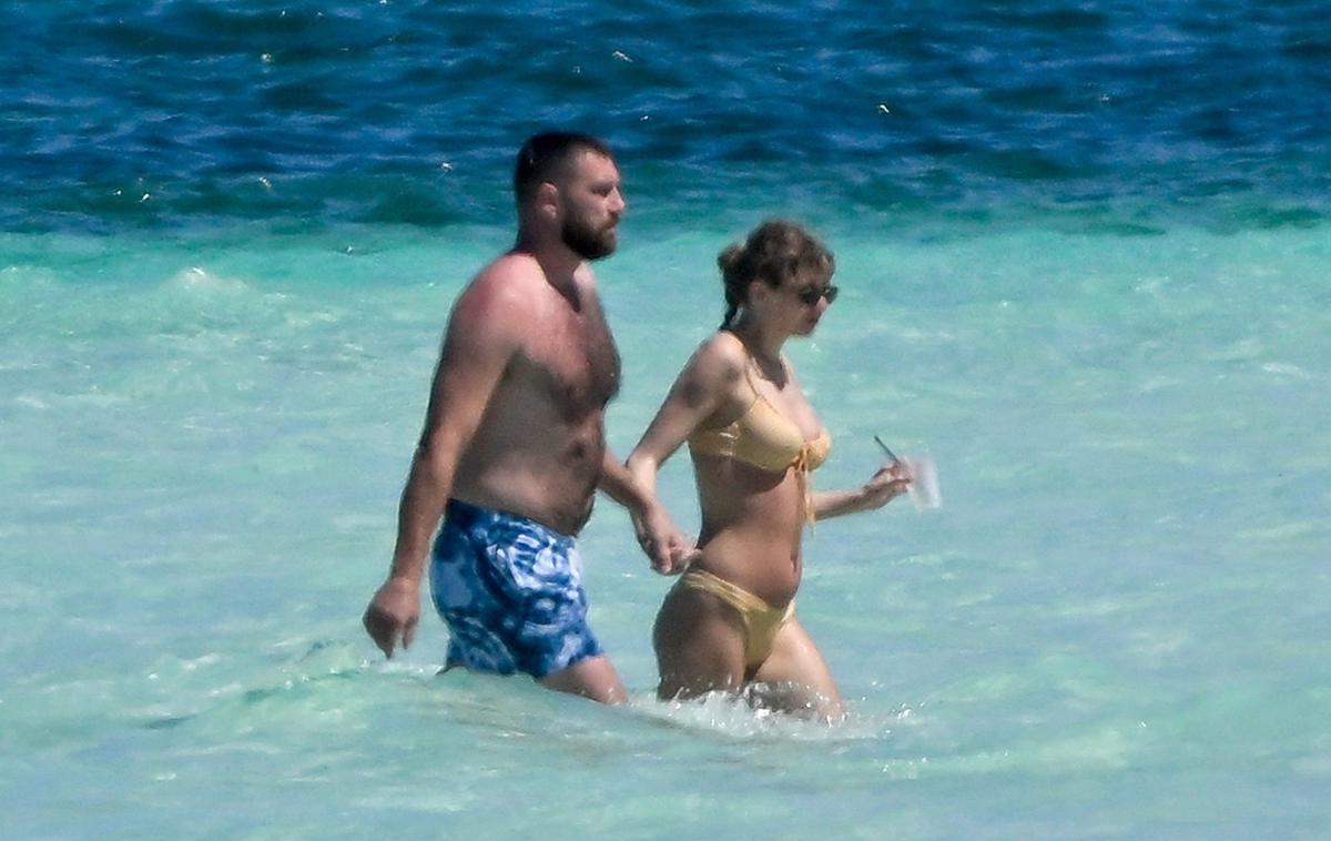 Taylor in Travis | Travis Kelce in Taylor Swift med nedavnimi počitnicami na Bahamih | Foto Profimedia