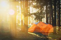 šotor kampiranje