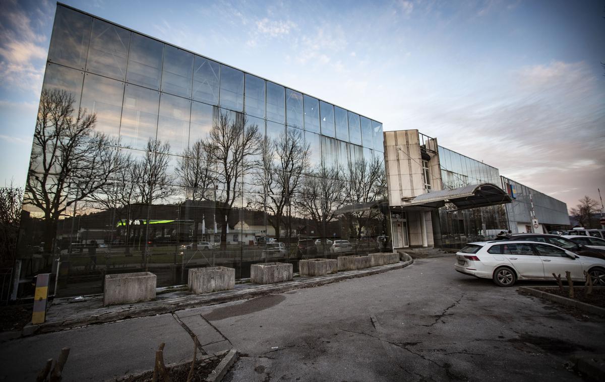 Poslovna stavba na Litijski cesti 51, ki jo je kupilo Ministrstvo za pravosodje RS. Litijska 51. | Foto Bojan Puhek