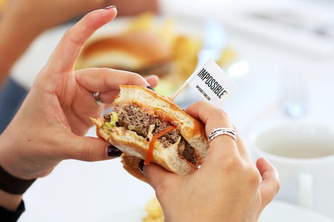Impossible burger, Hamburger, Impossible foods | Foto: Reuters