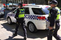 V novem napadu z nožem v Sydneyu več ranjenih #video