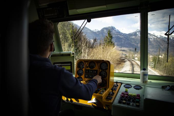 Na Bohinjski progi vozijo regionalni vlaki, mednarodnih povezav že dolgo ni več. | Foto: Ana Kovač