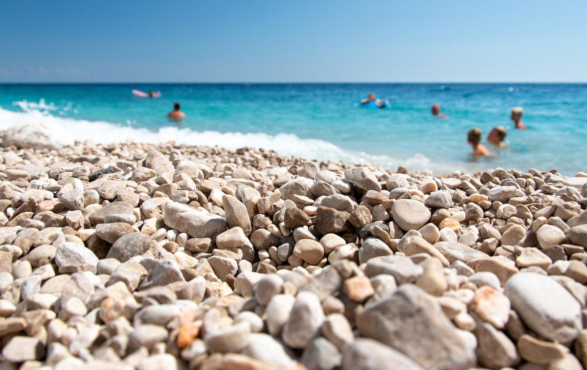 Hrvaška turizem morje apartmaji | Morski biolog je pojasnil, da so visoke temperature morja, ki so jih v zadnjih dneh zabeležili v Jadranu, posledica nadpovprečno toplega vremena v juniju, predvsem pa nedavnega vročinskega vala. | Foto Pixabay