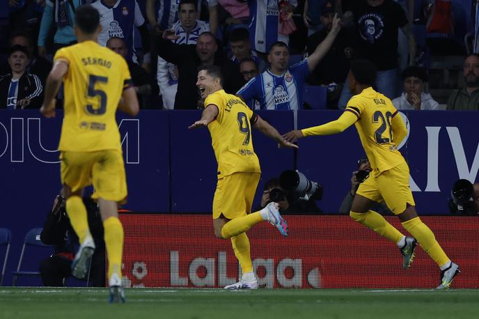 Barcelona Robert Lewandowski Espanyol | Barcelona je v prvem polčasu zadela trikrat. Dva gola je dal Robert Lewandowski. | Foto Guliver Image