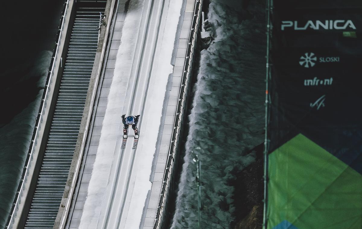 Planica | Smučarske skakalke se bodo v torek preselile na veliko skakalnico, v sredo jih čaka še zadnja tekma svetovnega prvenstva. | Foto Sportida