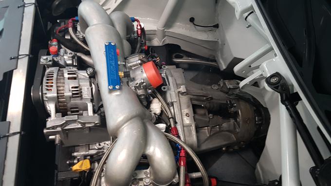 Subarujev bokser motor v škodi fabiji R5. | Foto: Gregor Pavšič