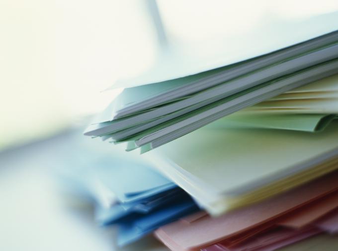 Dokument, papir, birokracija. | Foto: Thinkstock