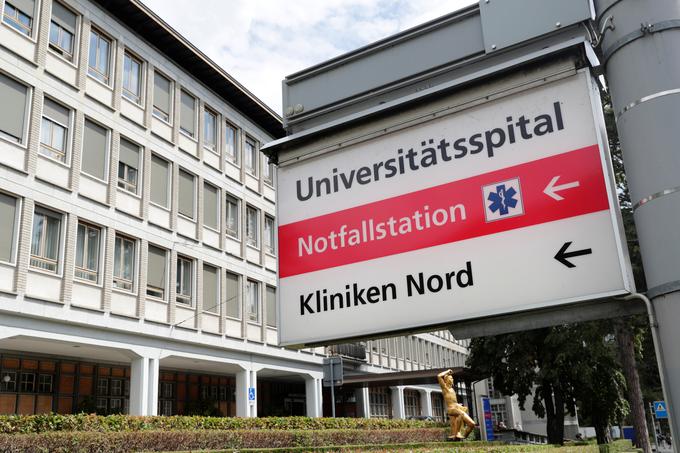 Pri FCA so potrdili, da so Marchionneja sprejeli v univerzitetno bolnišnico, enega največjih zdravstvenih središč v Švici. | Foto: Reuters