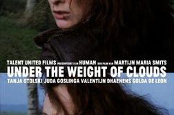 OCENA FILMA: Pod težo oblakov