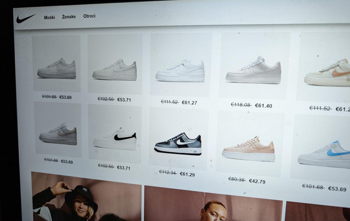 Nike fake trgovina | Čeprav se popusti morda zdijo mamljivi, jim nikar ne nasedajte, saj boste to drago plačali.  | Foto Matic Tomšič