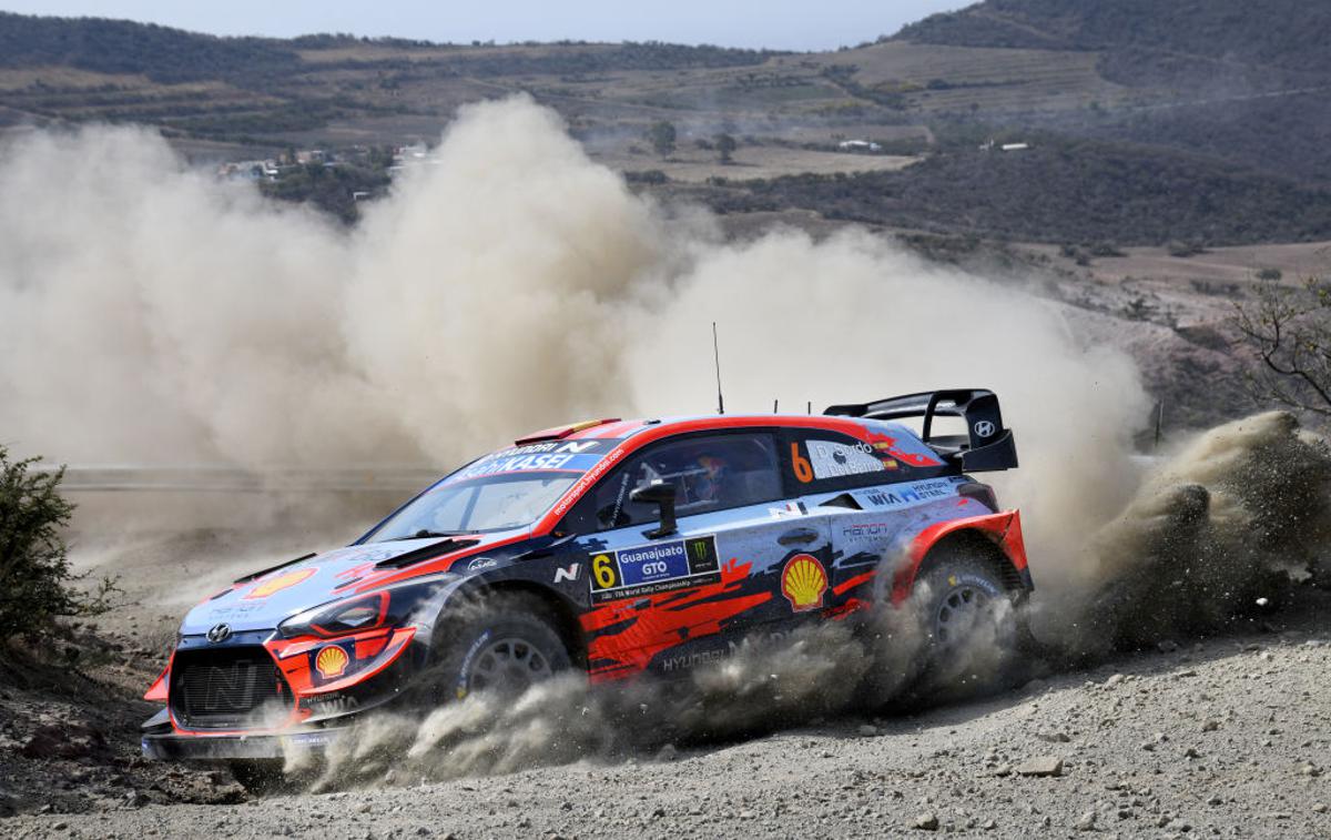 Dani Sordo | Dani Sordo v Hyundaiju je zmagovalec relija za svetovno prvenstvo na Sardiniji. | Foto Getty Images
