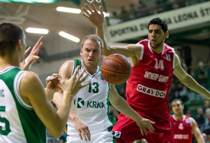 Bojan Krivec je košarkarske čevlje obesil na klin. | Foto: Sportida