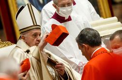 Papež Frančišek imenoval nove kardinale. Je med njimi tudi Slovenec?