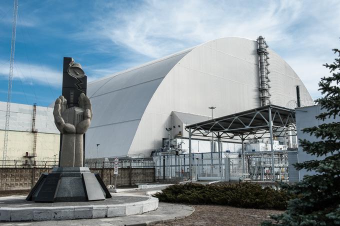 Tako je sarkofag v Černobilu videti danes. | Foto: Shutterstock