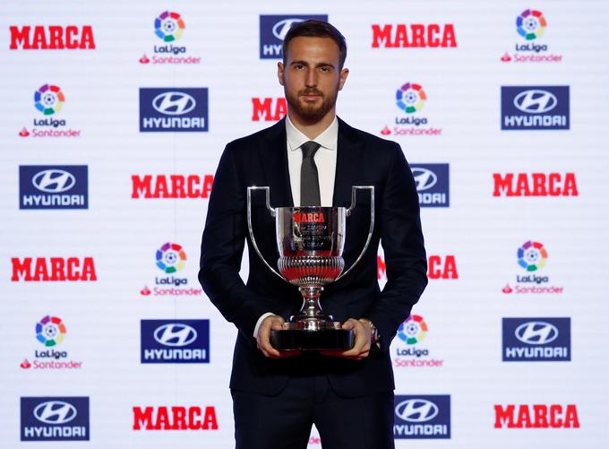 Kar petkrat je osvojil priznanje zamora, ki ga v španskem prvenstvu prejmejo vratarji z najmanjšim številom prejetih zadetkov. | Foto: Reuters