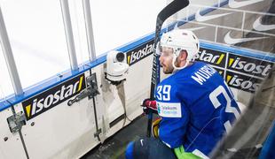 Začenja se hokejska liga prvakov, zadnji zmagovalec jo odpira na Češkem
