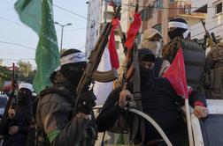 Mednarodni strokovnjaki: Žrtve Hamasa stare od treh mesecev do 90 let