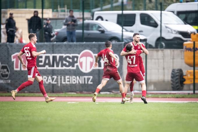 Bistrica je na tekmi drugega kroga Nafto premagala z 1:0. | Foto: Blaž Weindorfer/Sportida