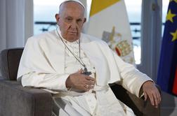 Papež zavrnil izjave o invaziji migrantov