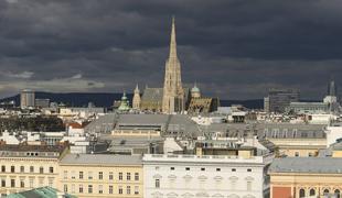 Na Dunaju preplah zaradi islamistov, v Gradcu evakuirali nakupovalno središče