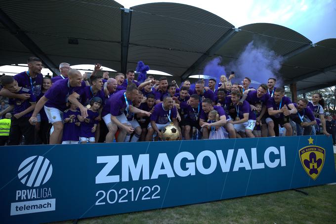 Maribor je v sezoni 2021/22 osvojil naslov prvaka in prejel kanto v Fazaneriji. | Foto: Blaž Weindorfer/Sportida