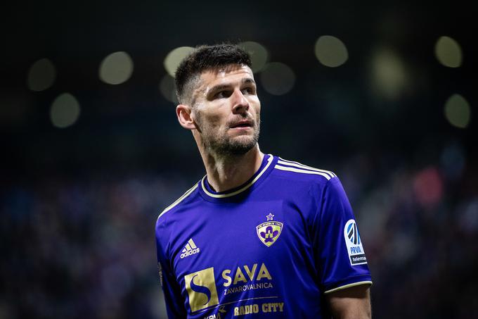 Nekdanji slovenski reprezentant se čudi, kako lahko Maribor v tej sezoni prejema tako poceni zadetke. | Foto: Blaž Weindorfer/Sportida