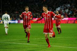 Bayern po preobratu do zmage in 16 točk prednosti
