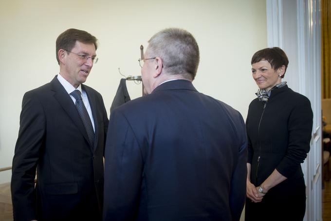 Bacha sta sprejela tudi predsednik vlade Miro Cerar in resorna ministrica Maja Makovec Brenčič. | Foto: Ana Kovač