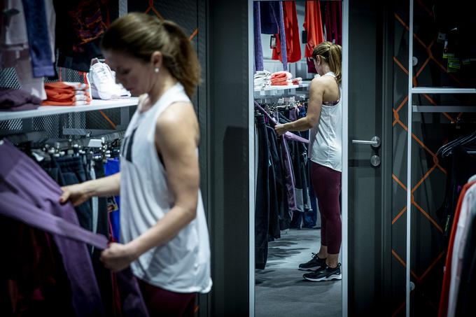 Oblačila za trening morajo biti udobna, le tako boste lahko osredotočeni na glavno dejavnost – fitnes vadbo. | Foto: Ana Kovač