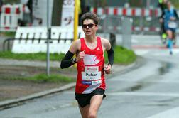Teči začel zaradi stave z mamo, trenutno pa je najboljši slovenski maratonec