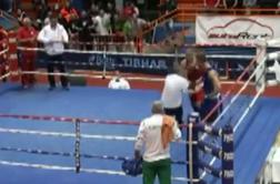 Incident v Zagrebu: mladi boksar po porazu nokavtiral sodnika (video)